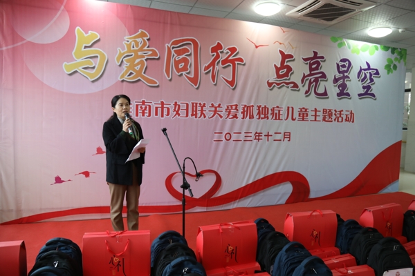 02王毅主席022_愛(ài)奇藝.jpg